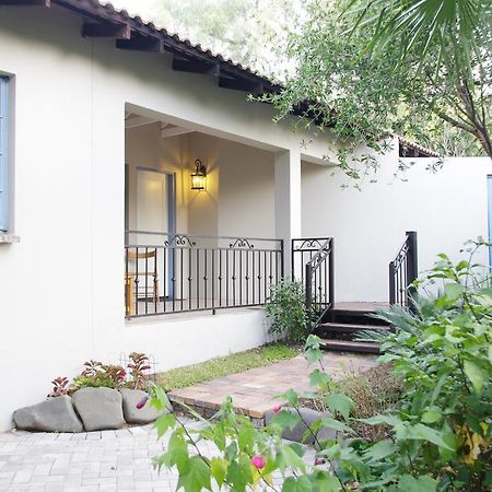 Pepper Tree Guest House Rivonia Sandton Esterno foto
